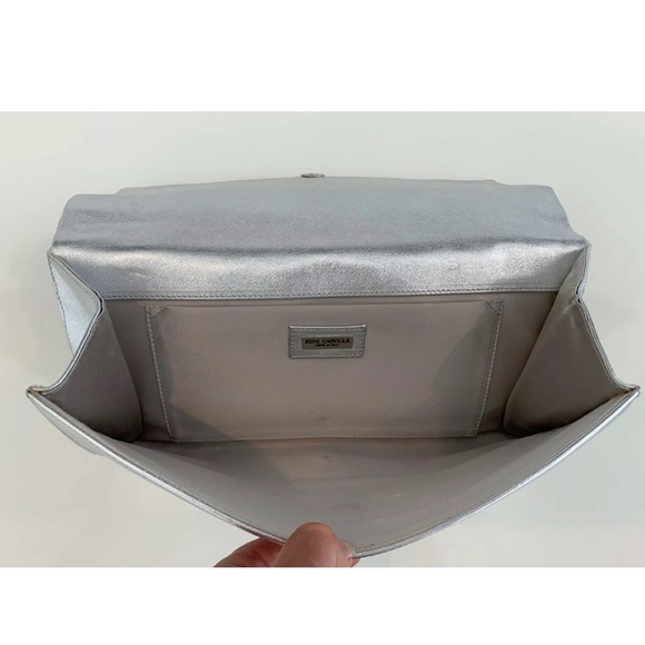 RENE CAOVILLA METALLIC SILVER LEATHER EMBELLISHED CLUTCH - Picture 13 of 13